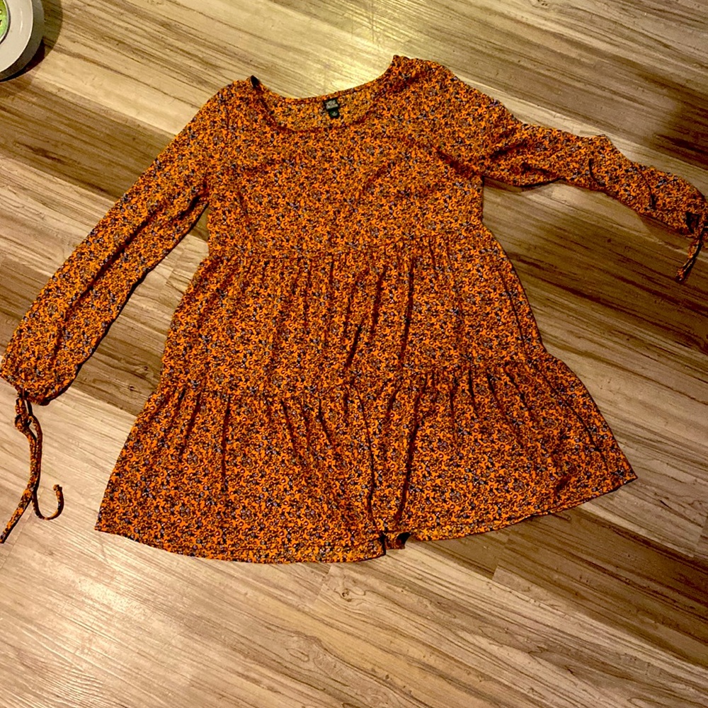 Wild fable  by target 3 tier dress. Mustard with floral pattern. Size medium.